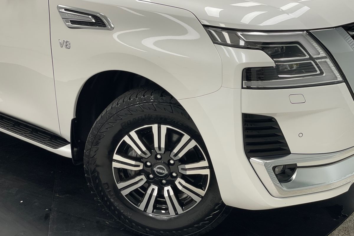 2022 Nissan Y62
