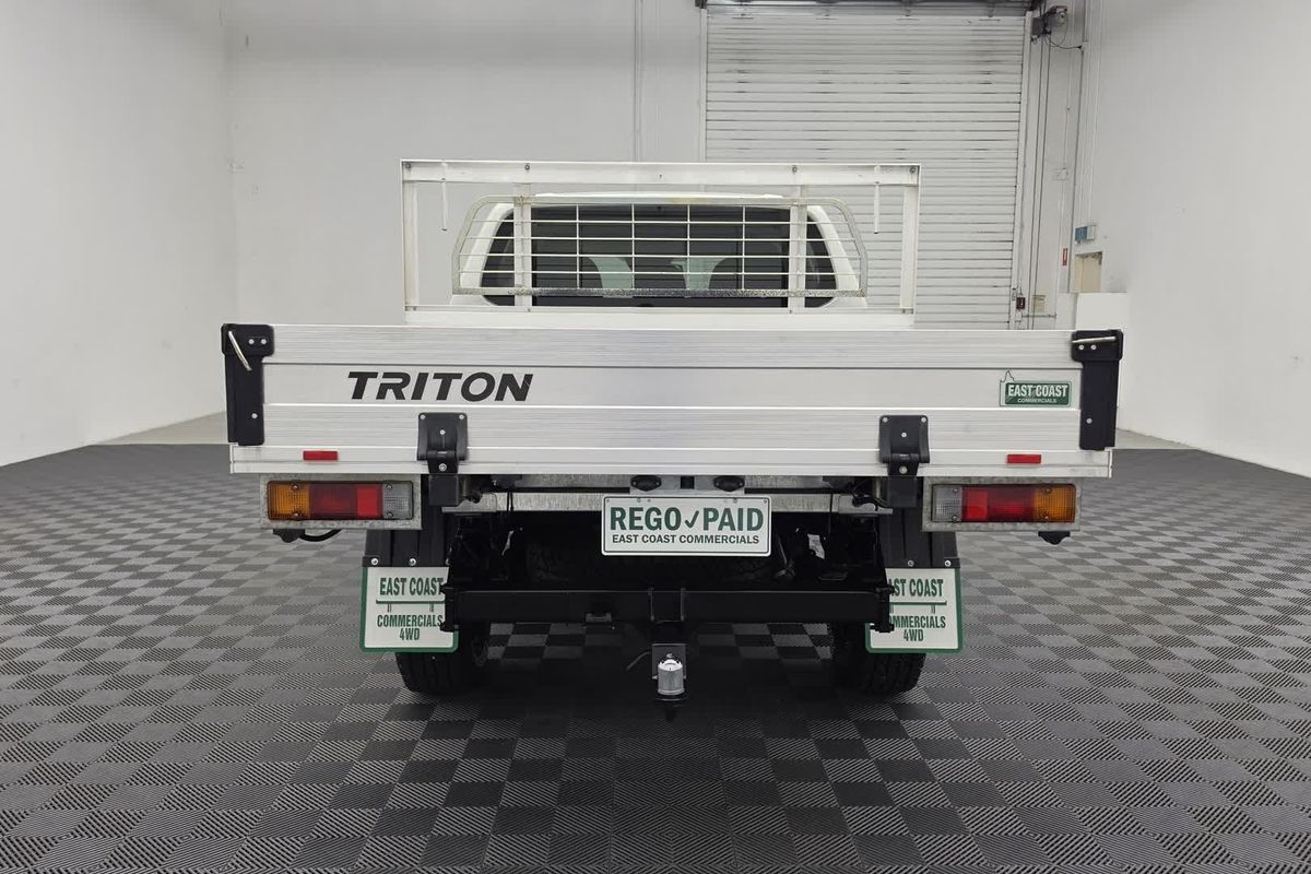 2023 Mitsubishi Triton GLX MR 4X4 image 14