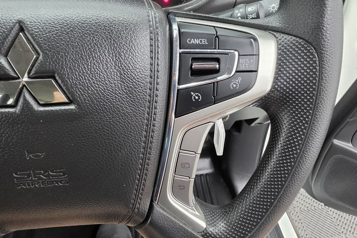 2023 Mitsubishi Triton GLX MR 4X4 image 35