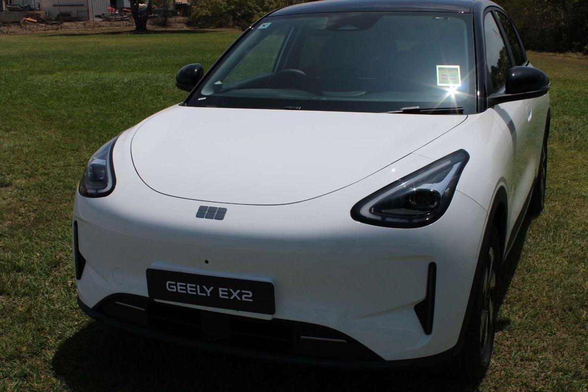 2026 Geely EX2 Inspire E22H