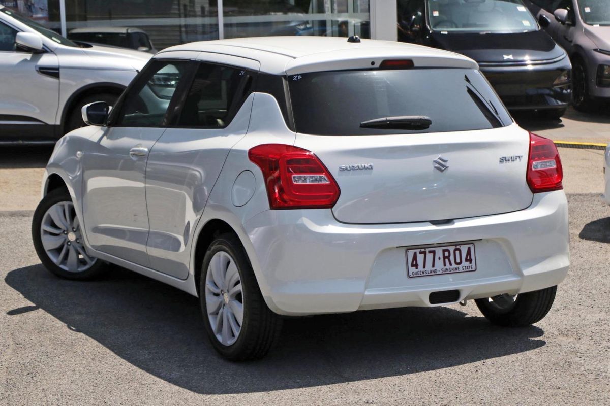 2017 Suzuki Swift GL Navigator AZ