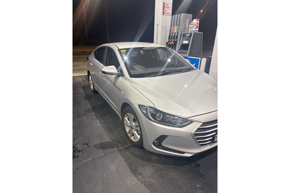 2016 Hyundai Elantra Active AD