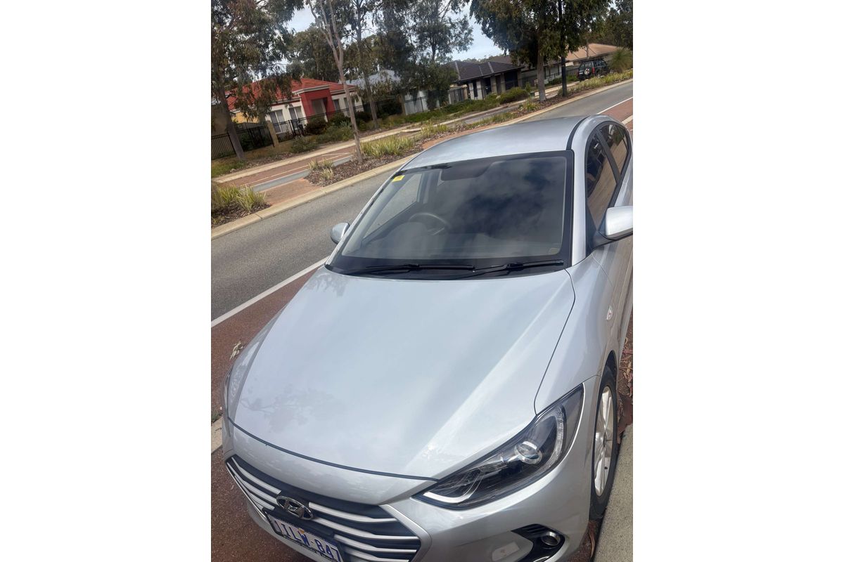2016 Hyundai Elantra Active AD