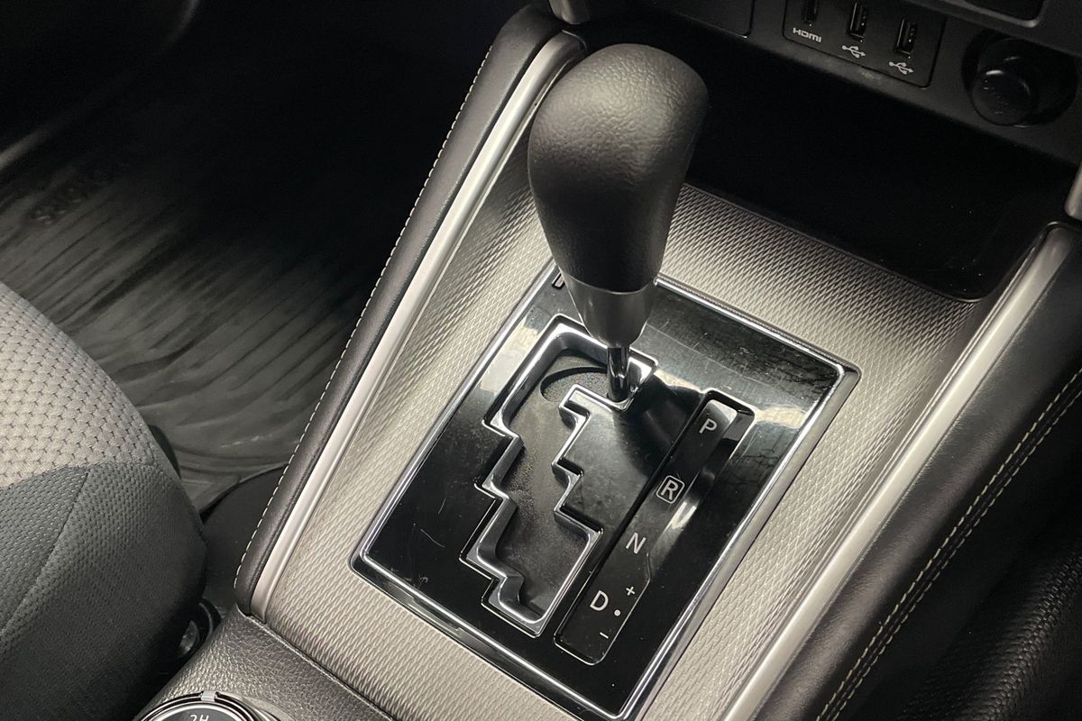 2019 Mitsubishi Triton GLX+ MR 4X4
