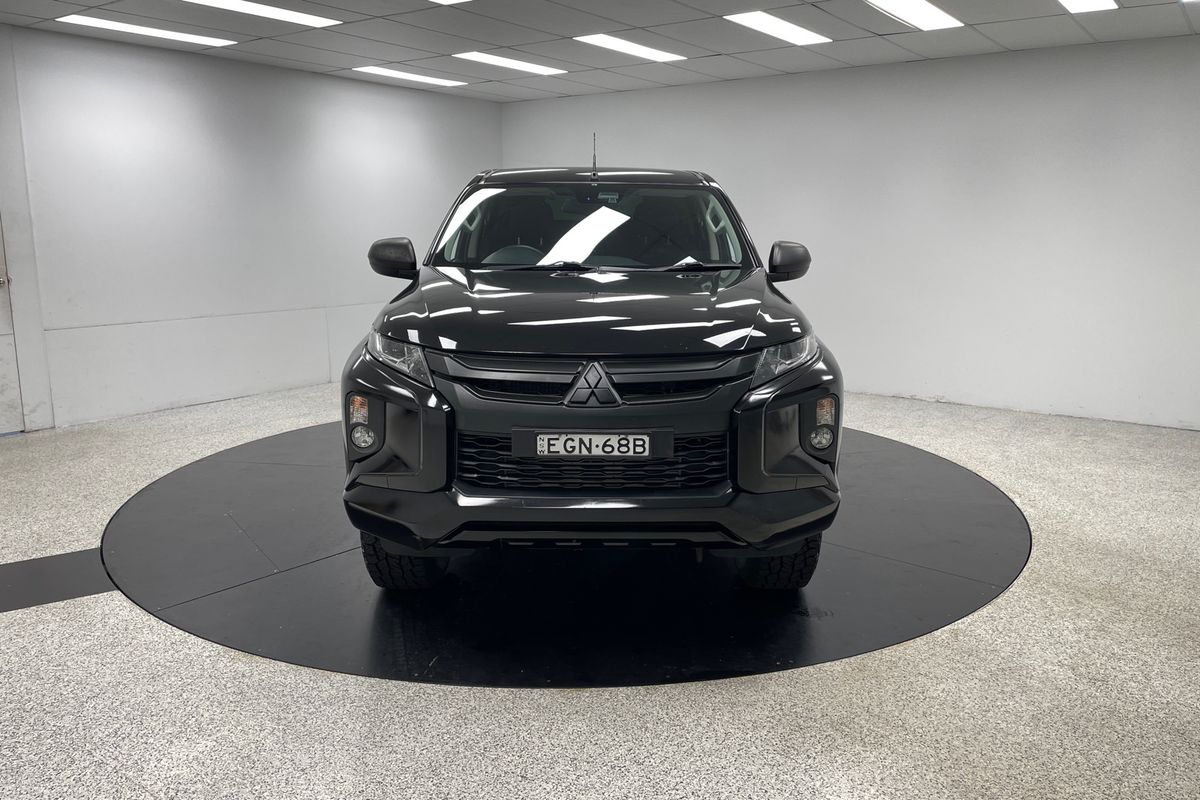 2019 Mitsubishi Triton GLX+ MR 4X4