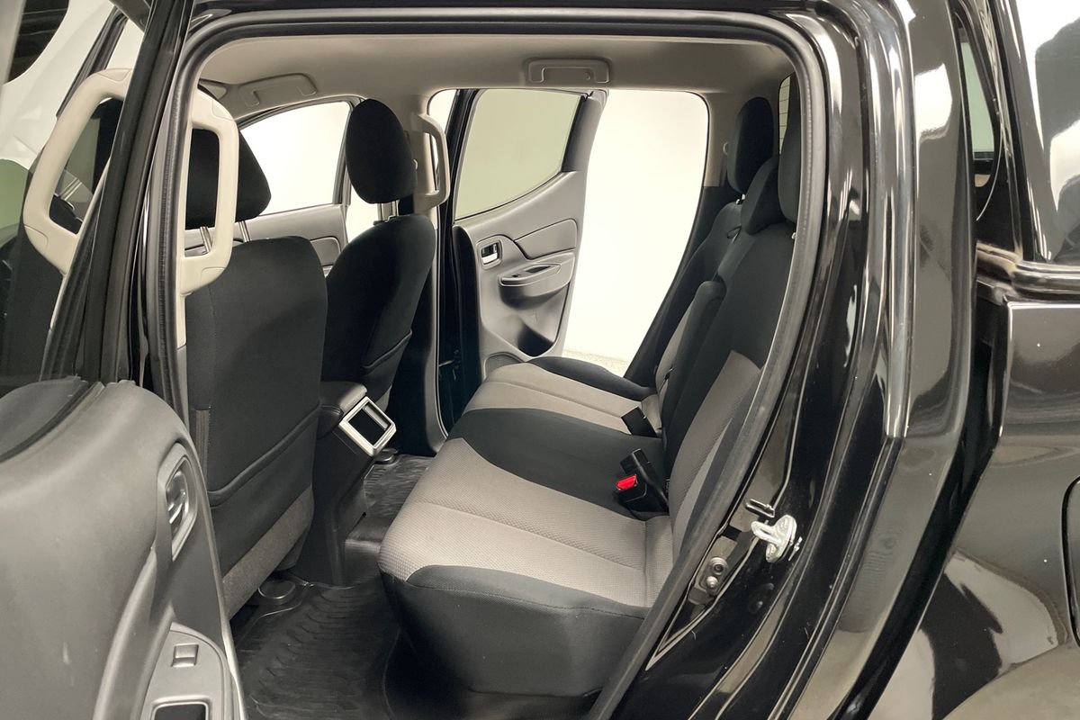 2019 Mitsubishi Triton GLX+ MR 4X4