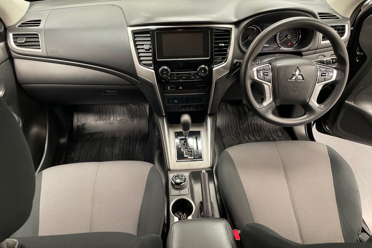 2019 Mitsubishi Triton GLX+ MR 4X4