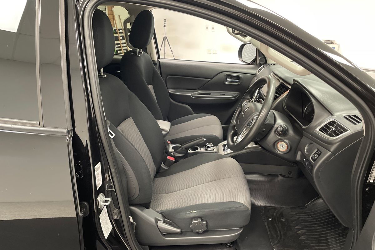 2019 Mitsubishi Triton GLX+ MR 4X4