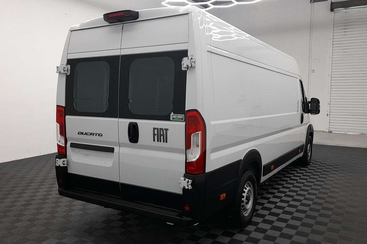 2026 Fiat Ducato Series 2 ELWB Mid Roof image 11