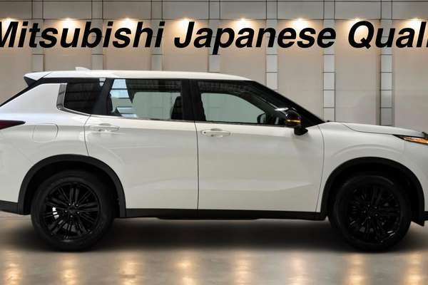2024 Mitsubishi Outlander ES ZM