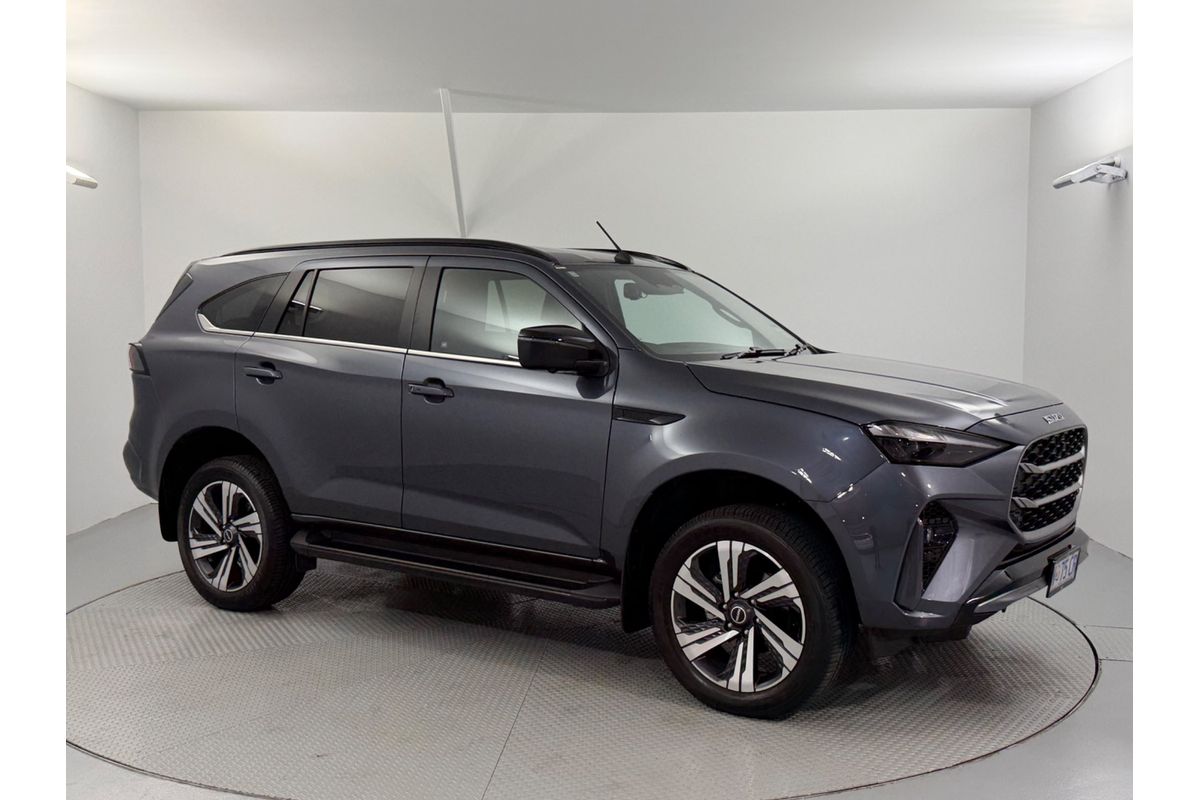 2026 Isuzu MU-X LS-T