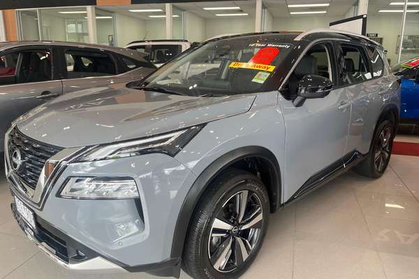 2025 Nissan X-TRAIL Ti T33