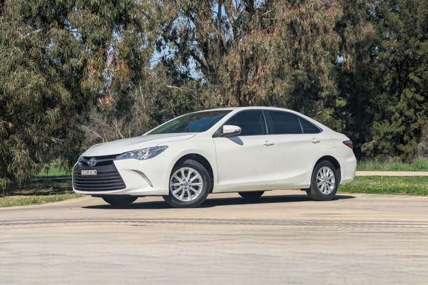 2017 Toyota Camry Altise ASV50R