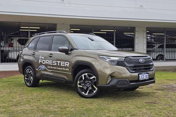 2026 Subaru Forester Premium S6