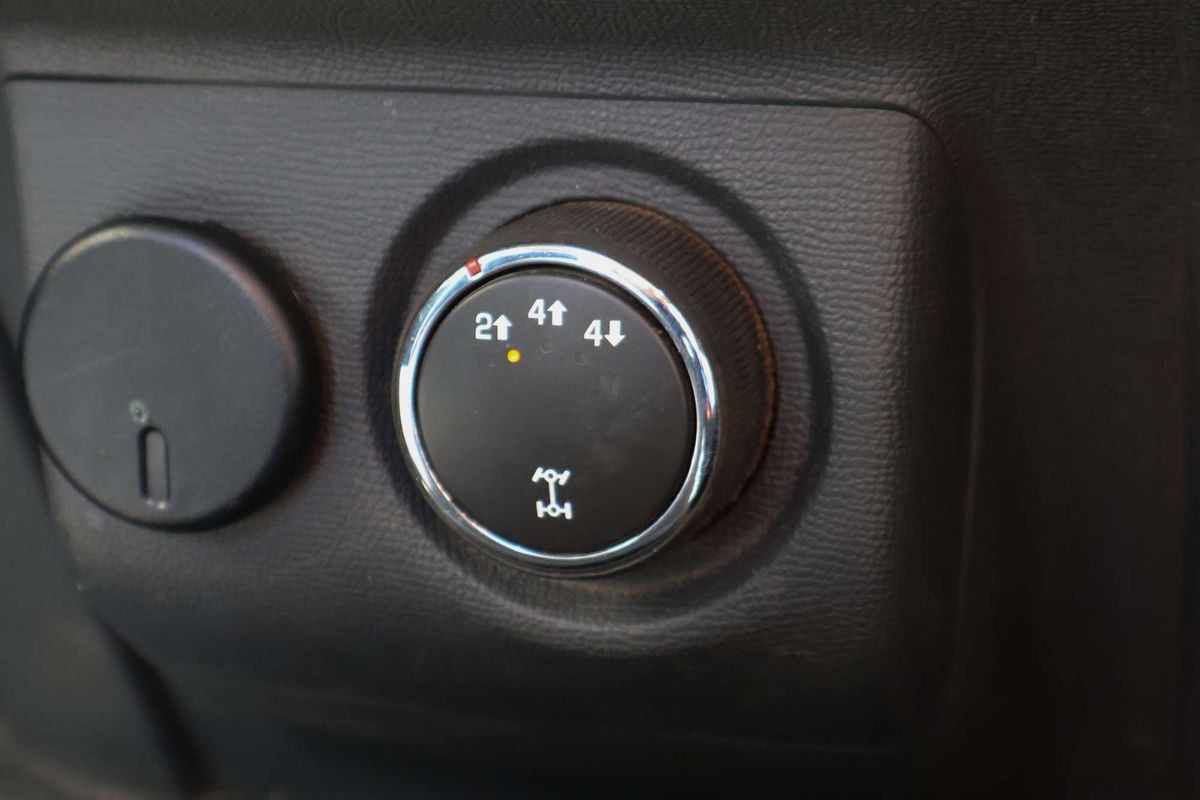 2015 Holden Colorado DX RG 4X4 image 14