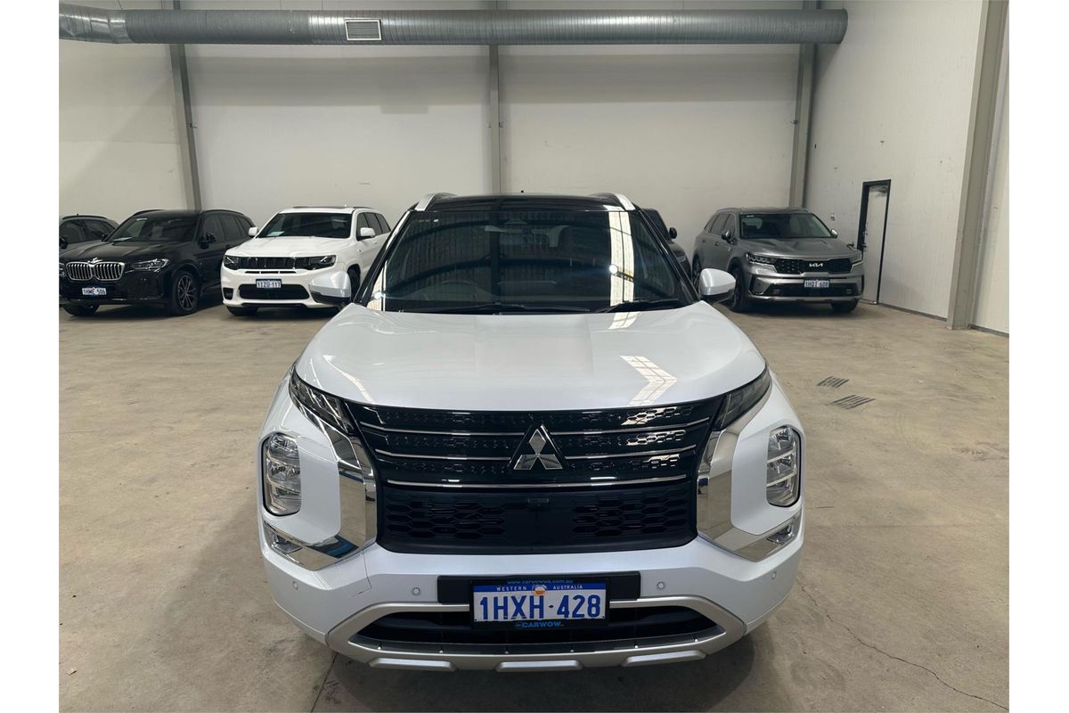 2023 Mitsubishi Outlander Exceed Tourer ZM