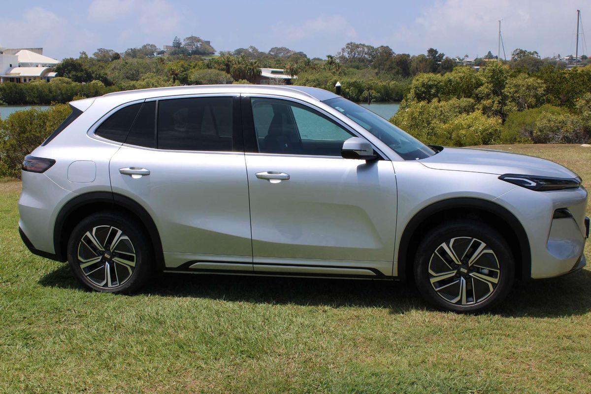 2026 Geely Starray EM-i COMPLETE P145 MY27
