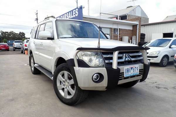 2007 Mitsubishi Pajero VR-X NS