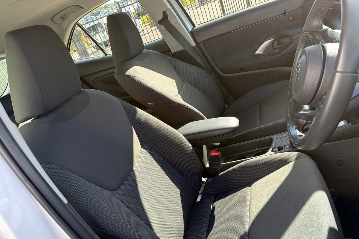 2025 Toyota Yaris Cross GX MXPJ10R