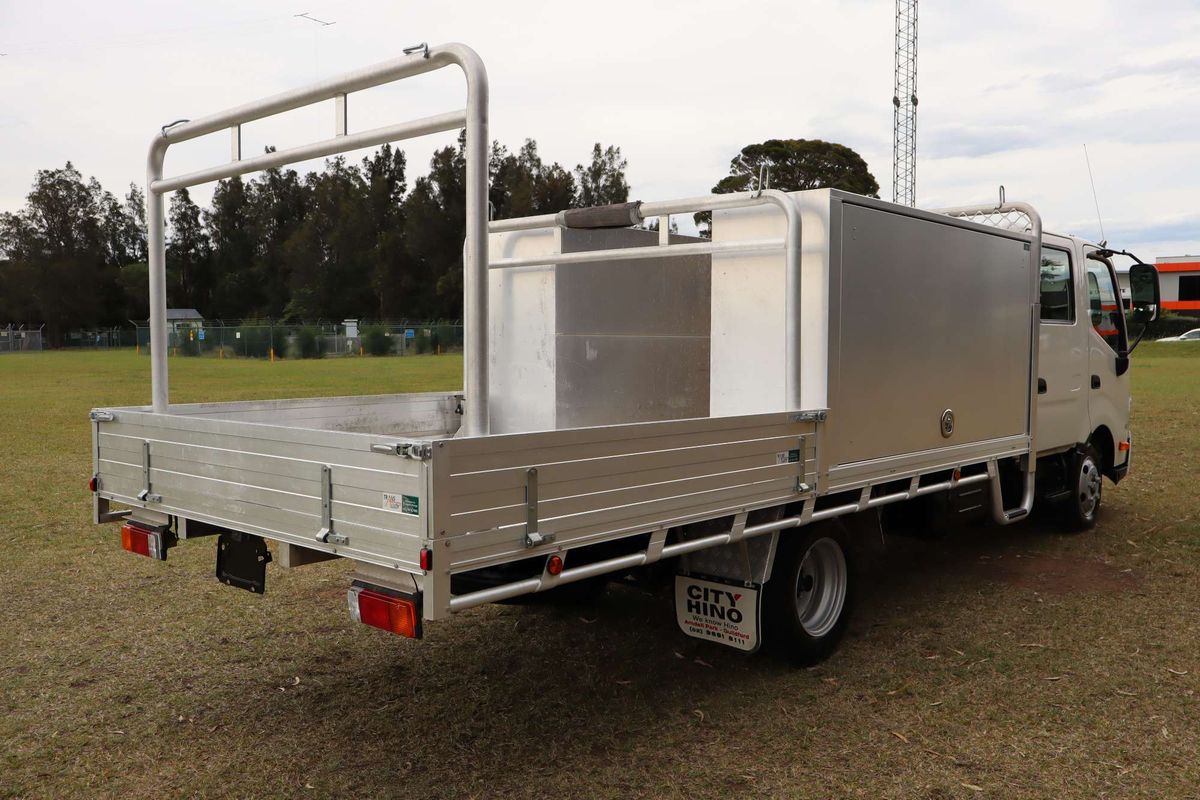 2023 Hino 300 Series 616 3870 WIDE XZU720R MY20 REAR WHEEL DRIVE LWB image 10