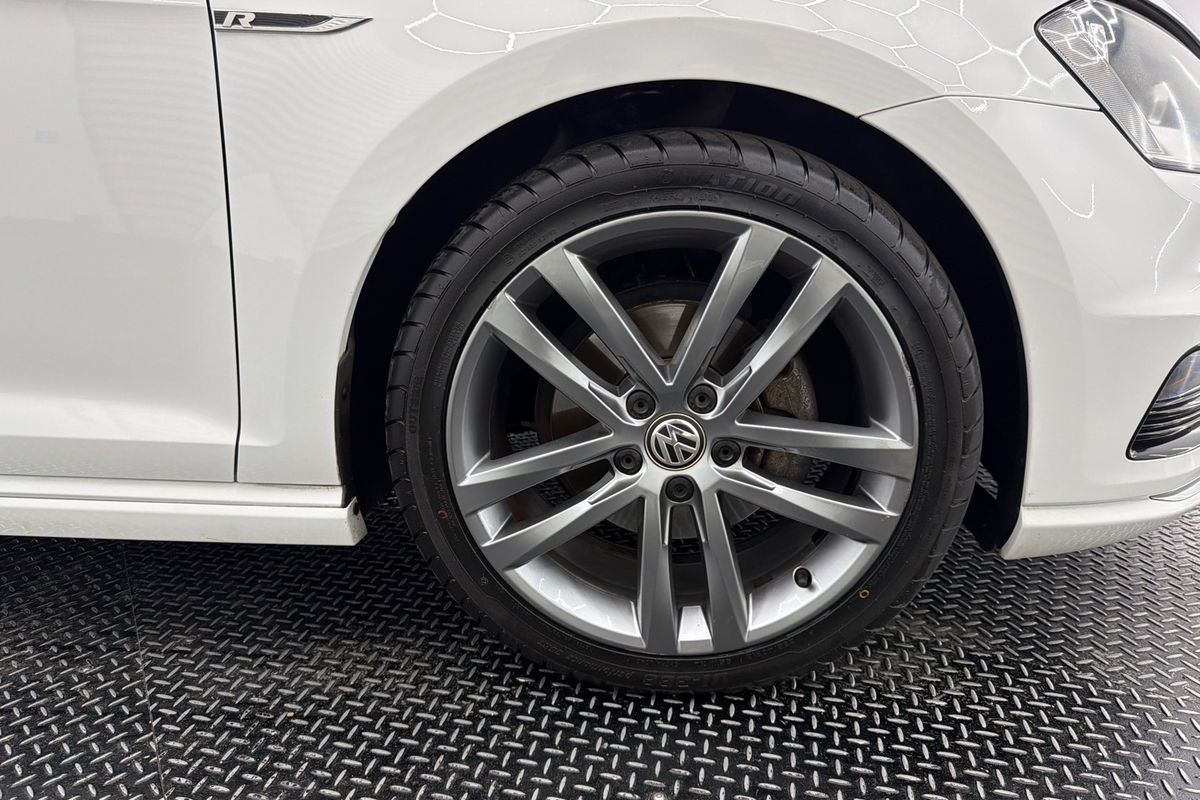2015 Volkswagen Golf 110TDI Highline 7