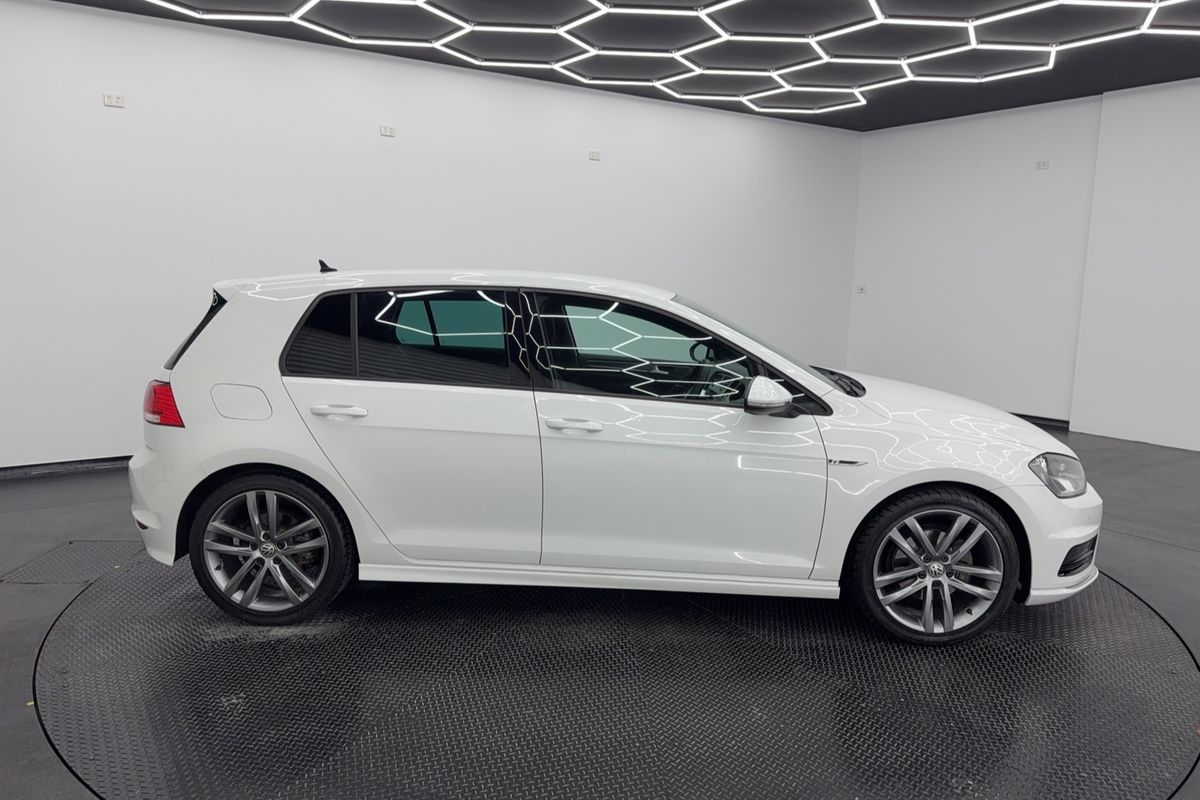 2015 Volkswagen Golf 110TDI Highline 7
