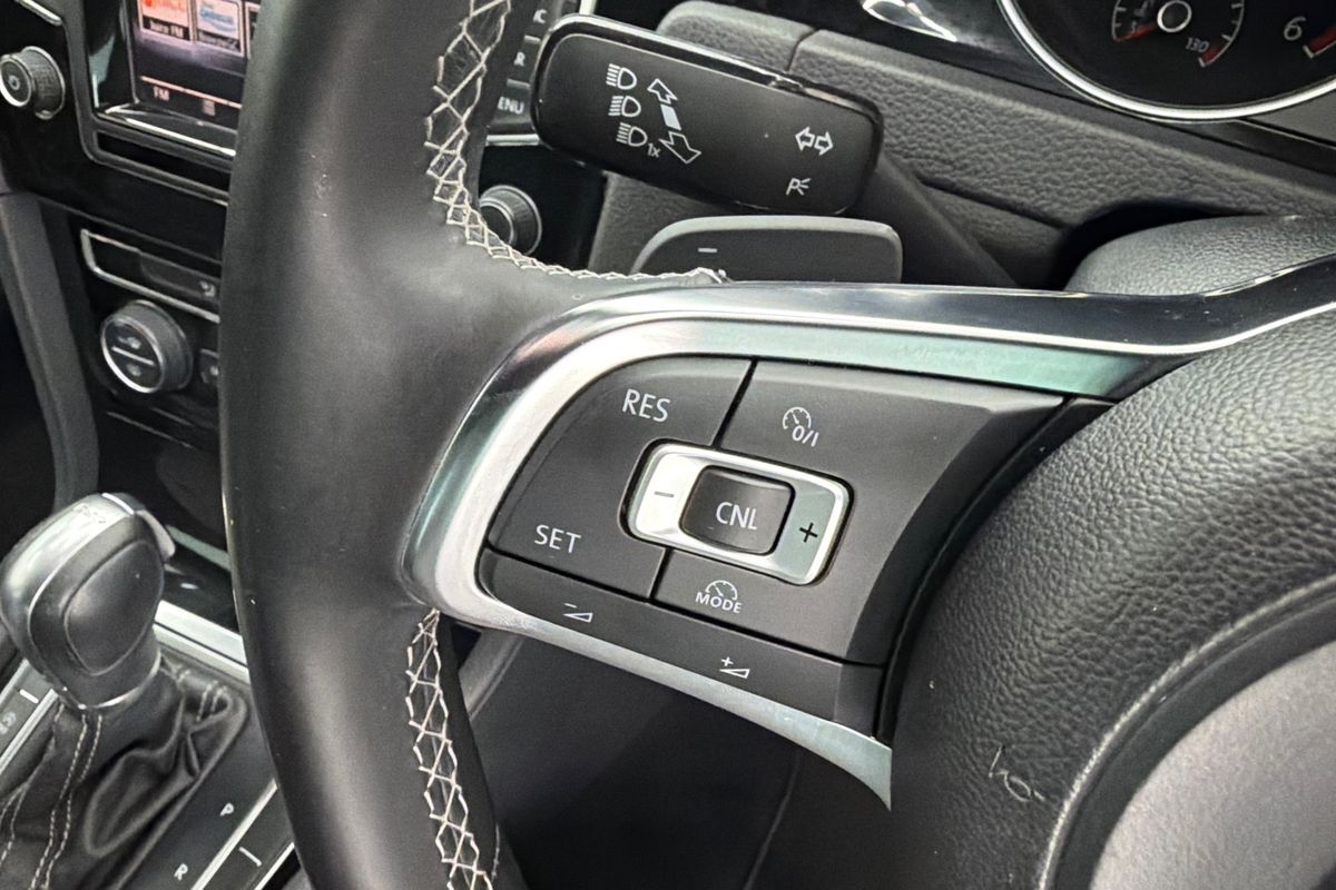 2015 Volkswagen Golf 110TDI Highline 7
