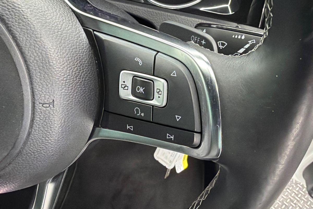 2015 Volkswagen Golf 110TDI Highline 7