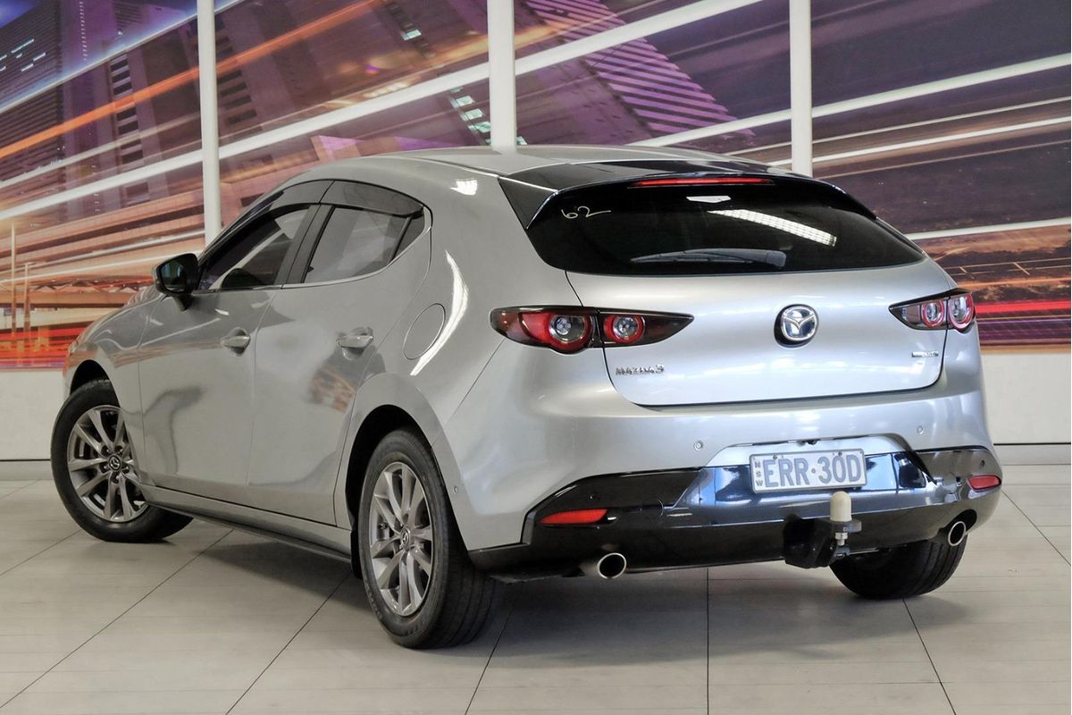 2020 Mazda 3 G20 Pure BP Series image 2