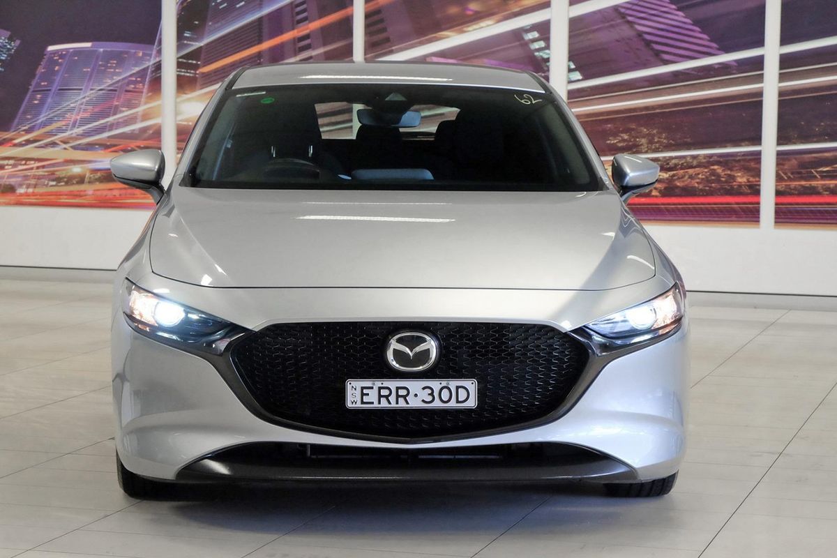 2020 Mazda 3 G20 Pure BP Series image 4
