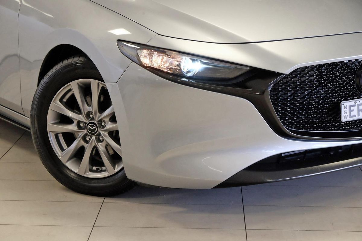 2020 Mazda 3 G20 Pure BP Series image 6
