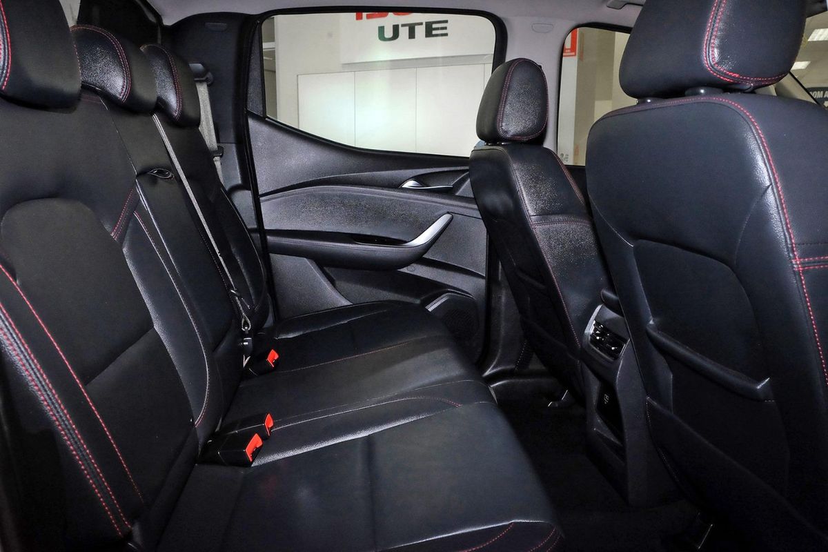 2024 LDV T60 Max PLUS SK8C 4X4 image 9