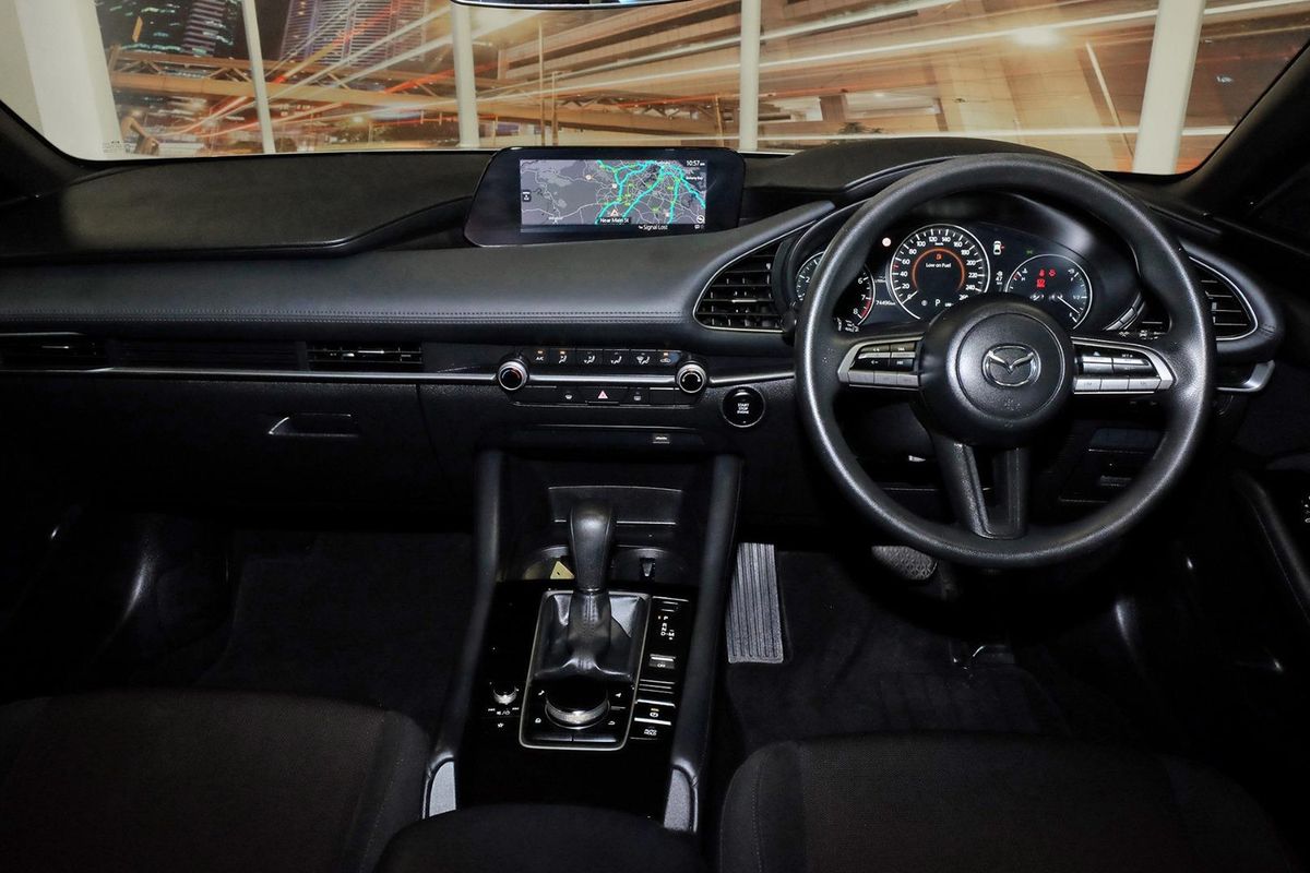 2020 Mazda 3 G20 Pure BP Series image 8