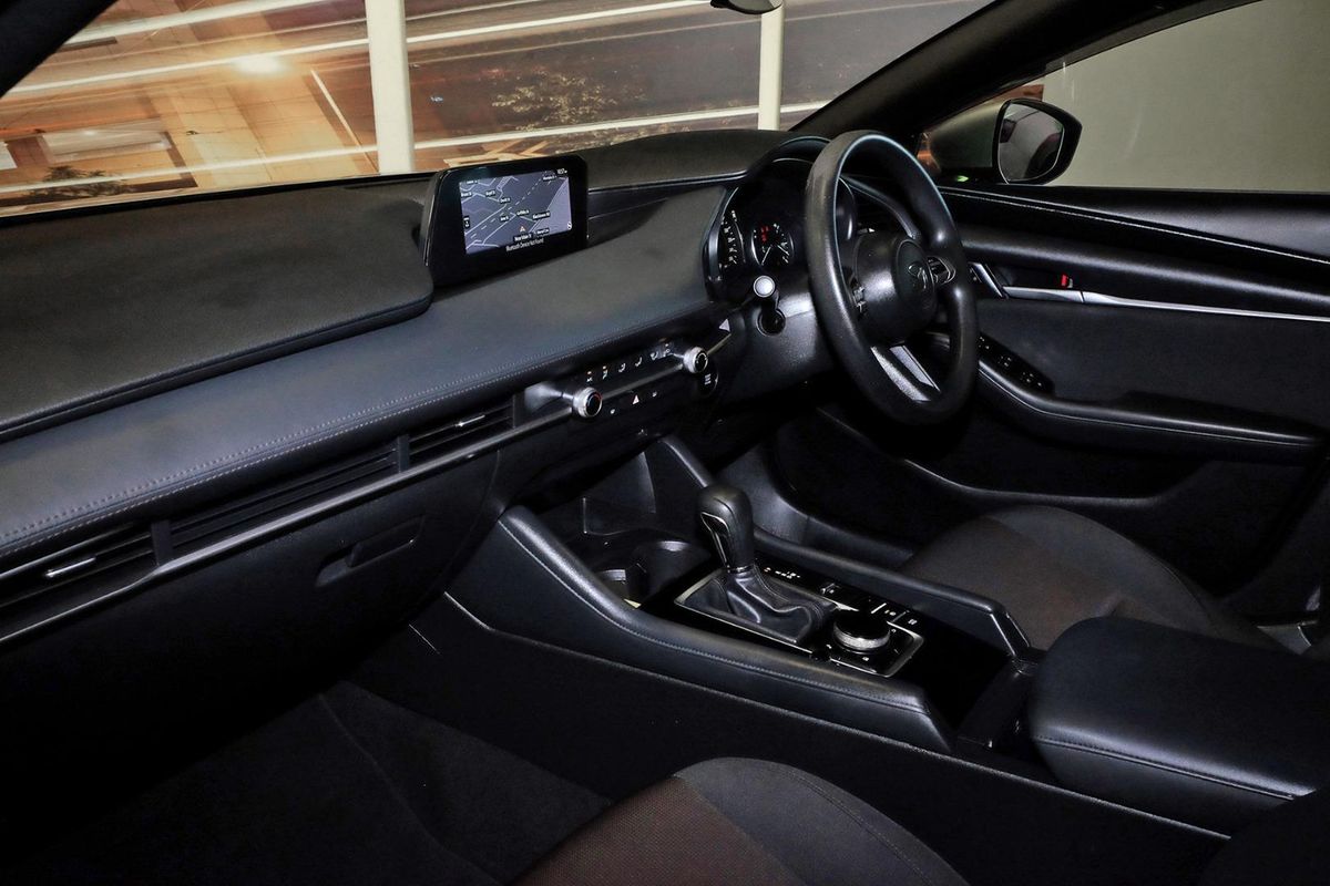 2020 Mazda 3 G20 Pure BP Series image 9
