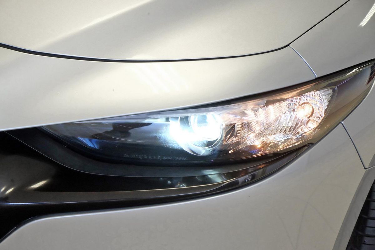 2020 Mazda 3 G20 Pure BP Series image 17