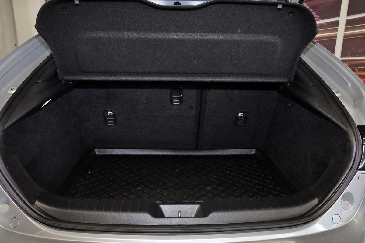 2020 Mazda 3 G20 Pure BP Series image 21