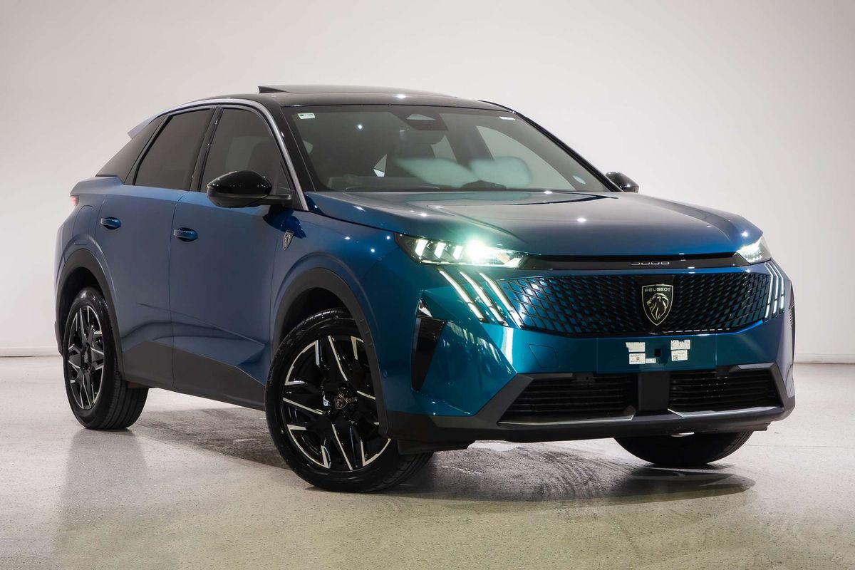 2024 Peugeot 3008 GT Premium Hybrid P64