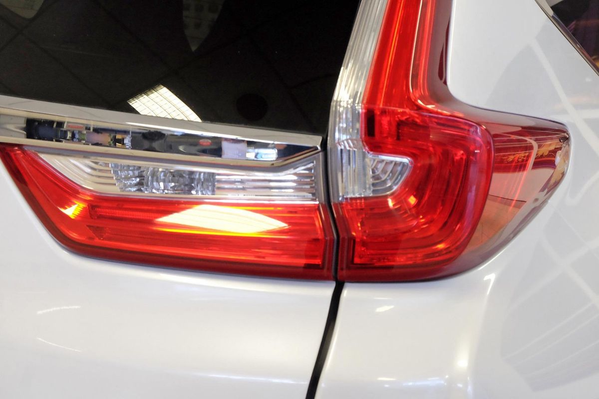 2019 Honda CR-V VTi-LX RW image 18