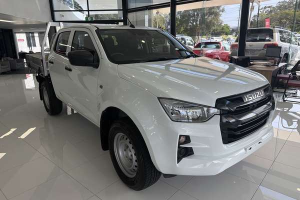 2023 Isuzu D-MAX SX 4X4