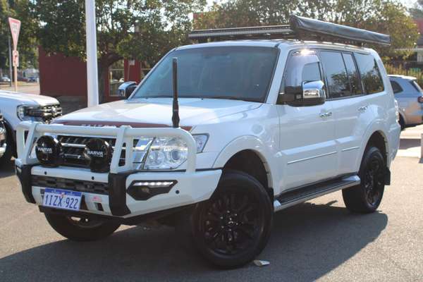 2020 Mitsubishi Pajero Exceed NX