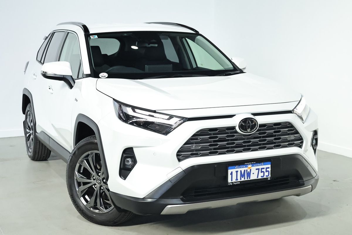 2025 Toyota RAV4 GXL AXAH54R