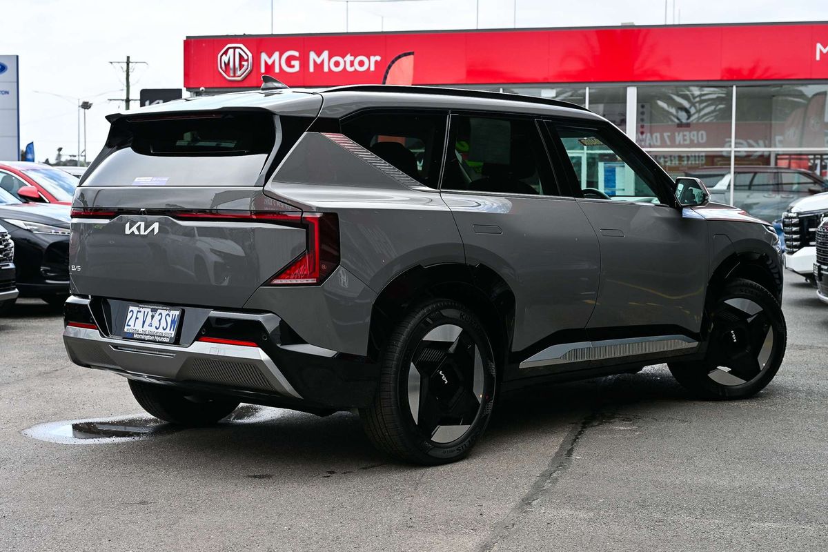 2026 Kia EV5 Earth OVc