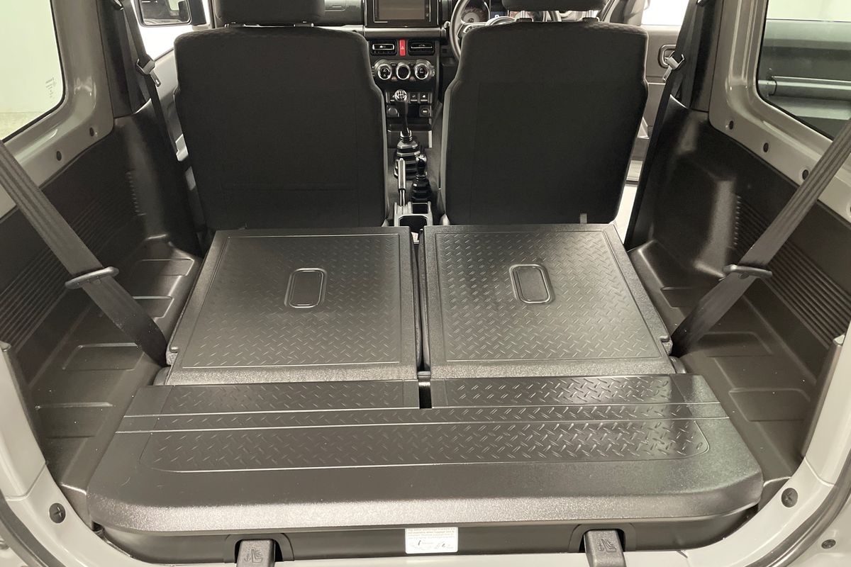 2023 Suzuki Jimny