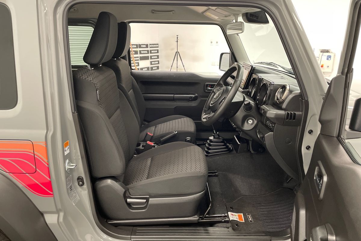 2023 Suzuki Jimny