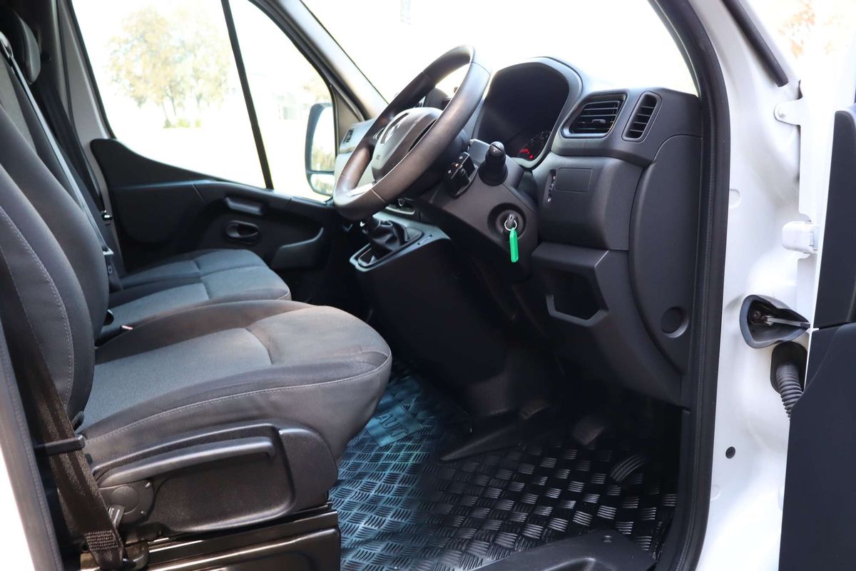 2021 Renault Master Pro 120kW X62 Phase 2 LWB High Roof image 6