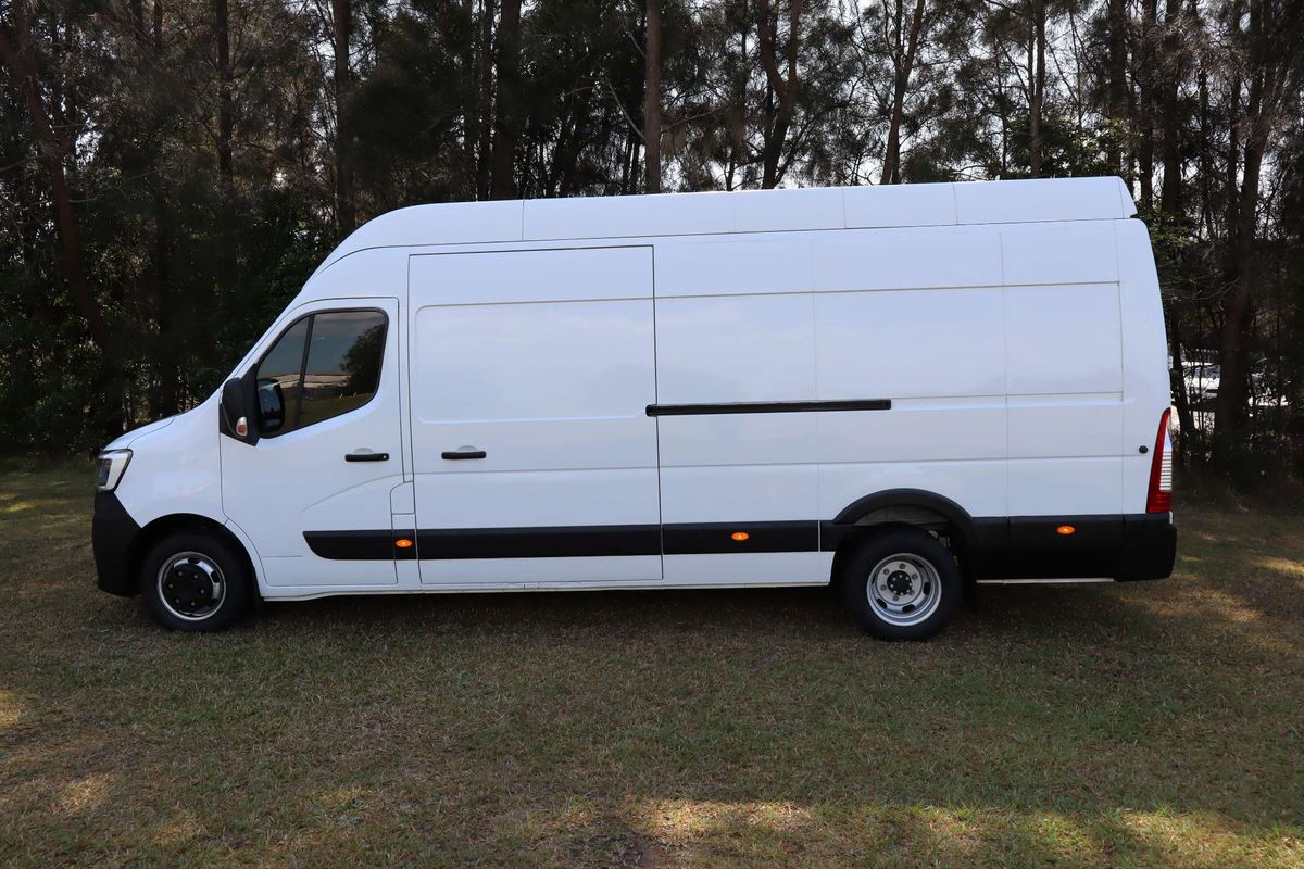2021 Renault Master Pro 120kW X62 Phase 2 LWB High Roof image 10