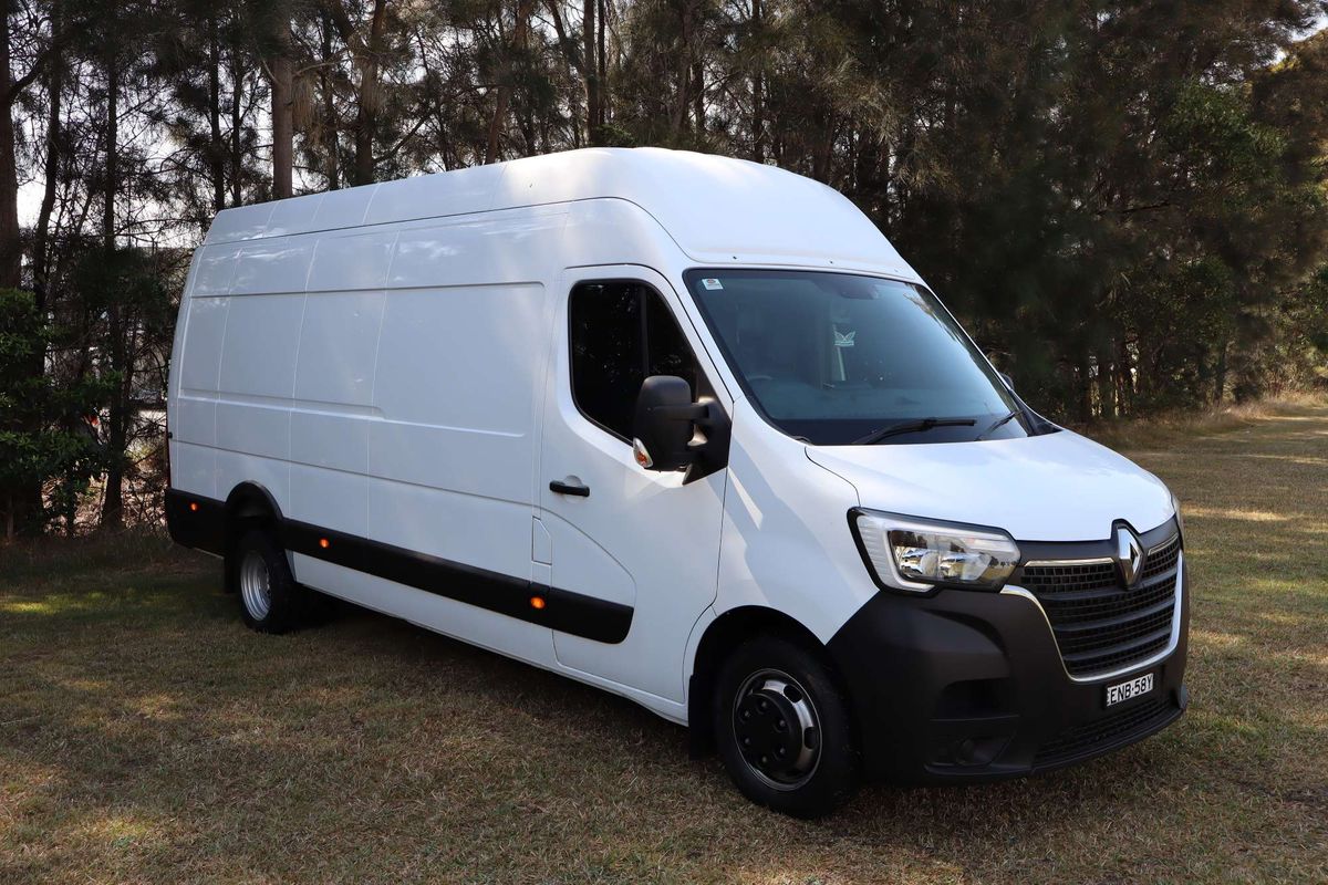 2021 Renault Master Pro 120kW X62 Phase 2 LWB High Roof image 17