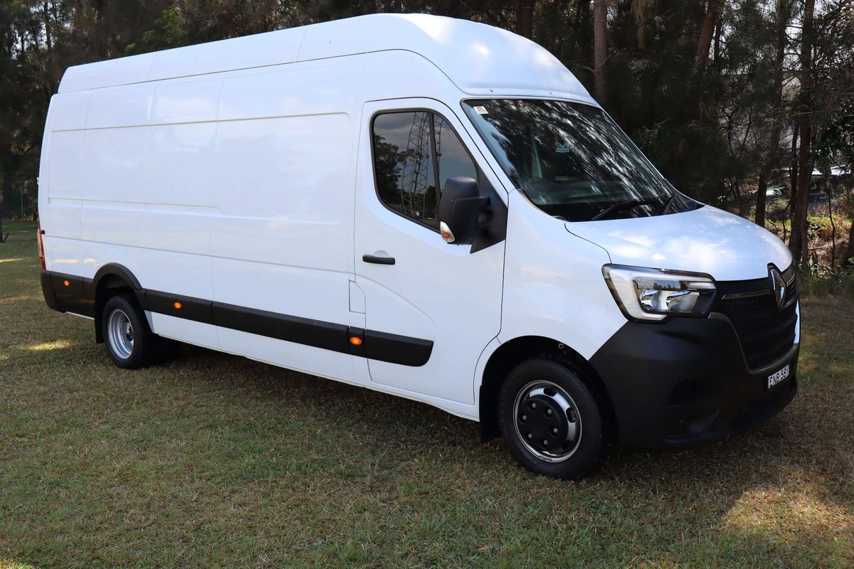 2021 Renault Master Pro 120kW X62 Phase 2 LWB High Roof image 19