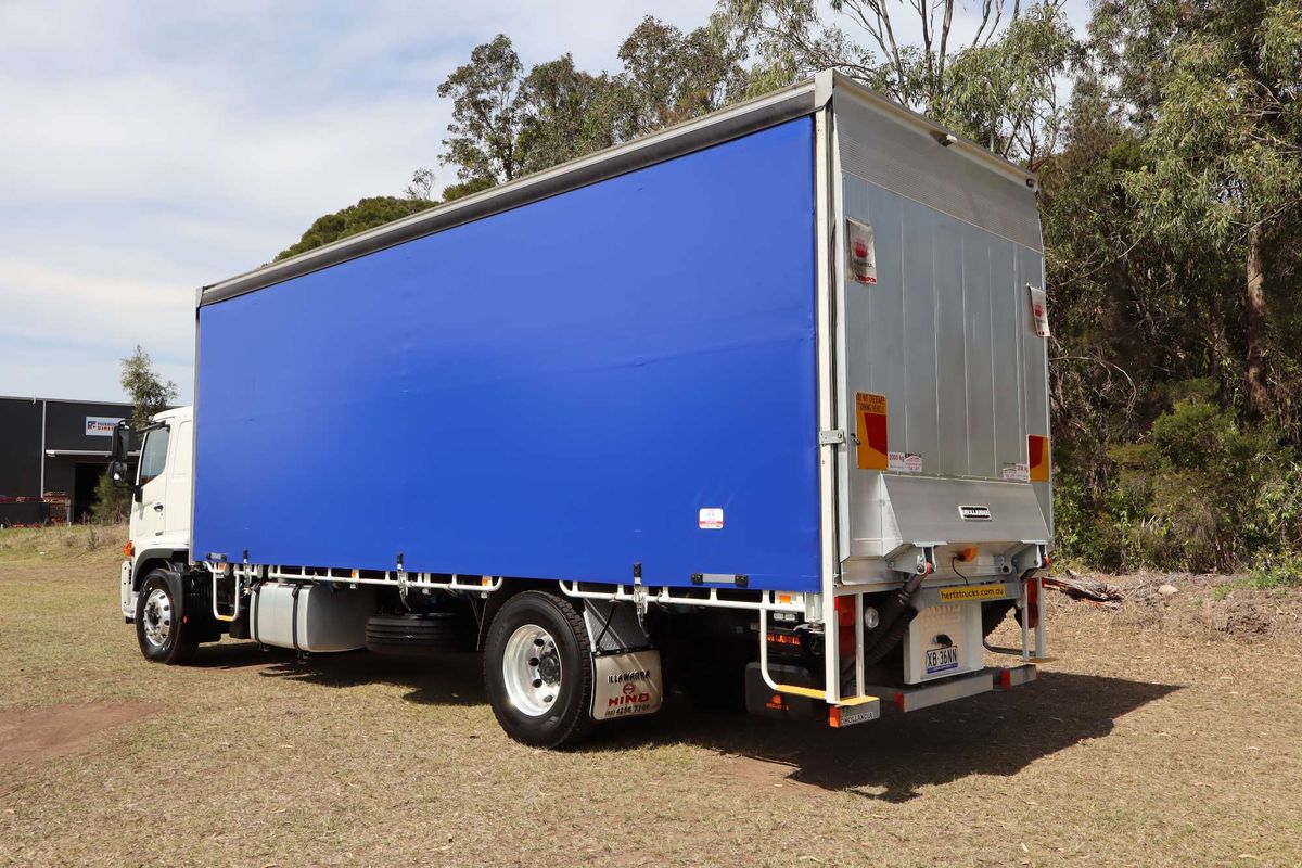 2024 Hino 500 Series image 6