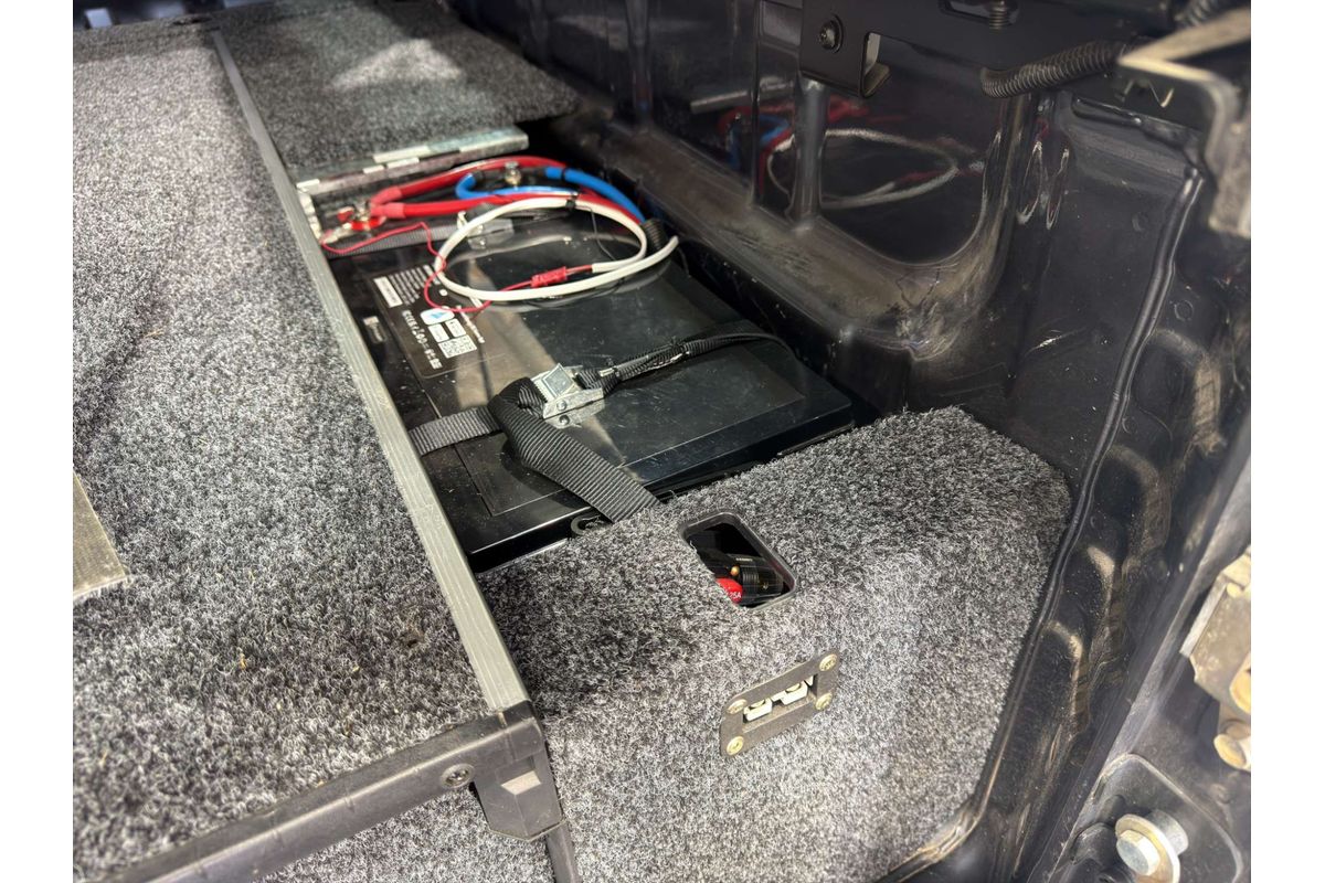2021 Isuzu D-MAX LS-M 4X4 image 15